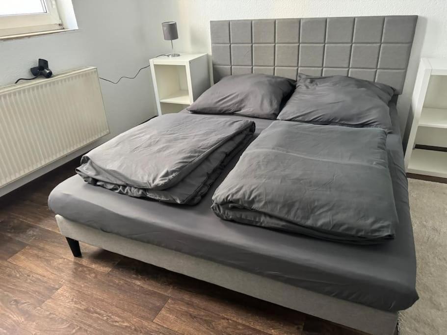 Townhouse Fuer 10 Personen Mit Garten Esslingen am Neckar Exterior foto